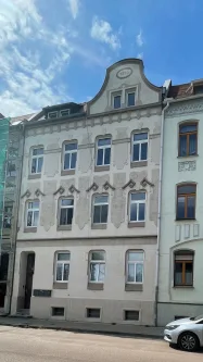 - Haus kaufen in Bernburg - Gepflegtes Mehrfamilienhaus in Bernburg! 
