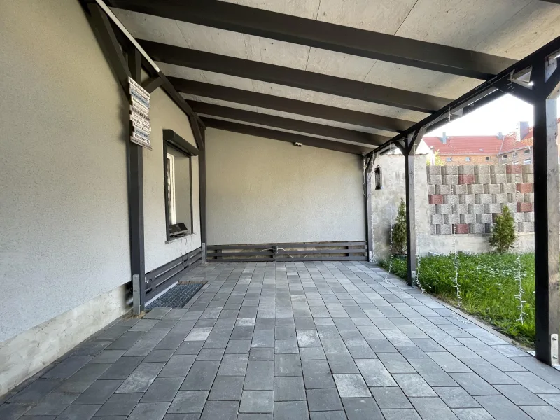 Überdachte Terrasse