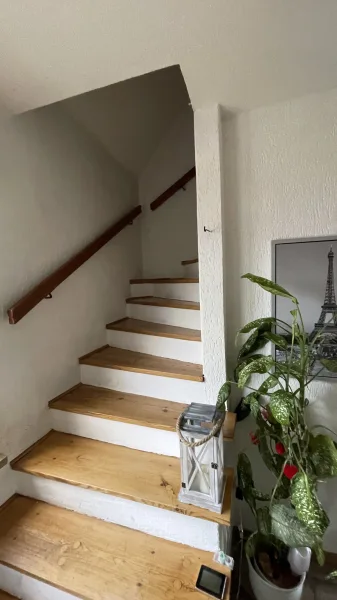 Treppe zum Dachgeschoss