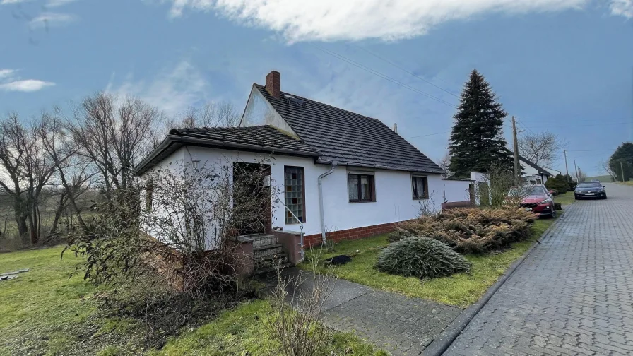  - Haus kaufen in Könnern - Leben auf dem Lande! 