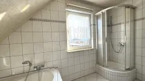 Badezimmer Ansicht 2