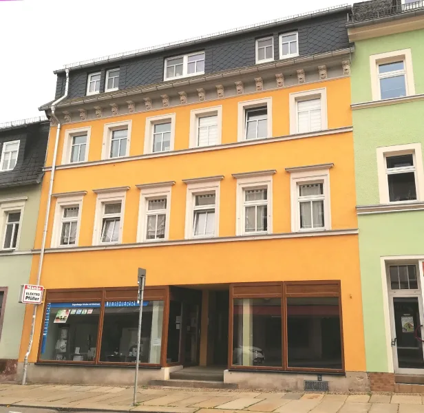Straßenansicht - Zinshaus/Renditeobjekt kaufen in Mittweida - Gut vermietetes Wohn- und Geschäftshaus in guter Lage!