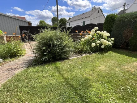 Grundstück - Haus kaufen in Bobritzsch-Hilbersdorf - Die eigene Terrasse genießen...