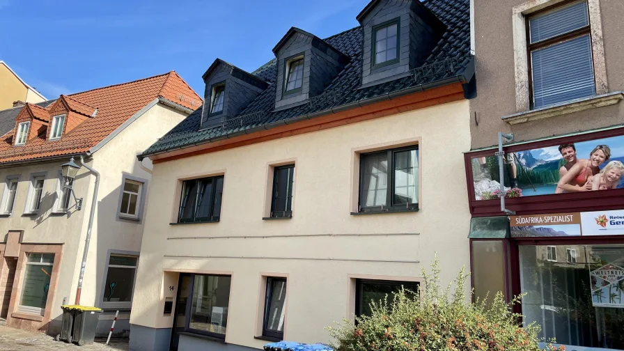 Außenansicht - Haus kaufen in Burgstädt - Geräumiges und stilvolles Stadthaus