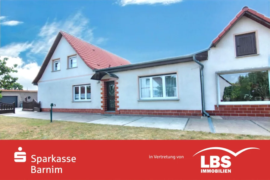 Aussenansicht - Haus kaufen in Eberswalde - Sofort verfügbar | Doppelhaushälfte in Eberswalde