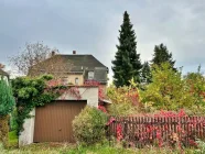 Garage und Garten