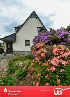 Hausansicht - Haus kaufen in Chemnitz - Wohnen am Rabensteiner Wald