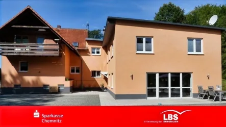 Hausansicht Anwesen - Haus kaufen in Hohenstein-Ernstthal - Ein seltenes Angebot!