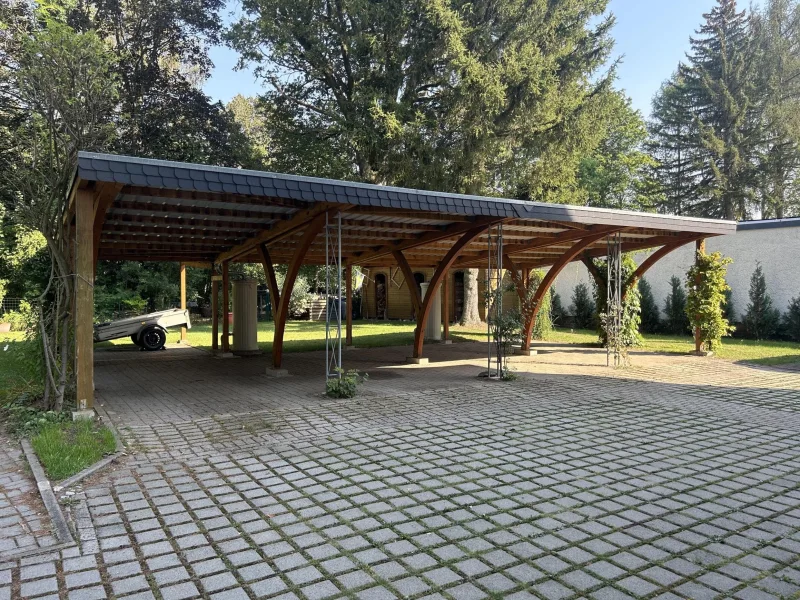 Carportstellplätze 