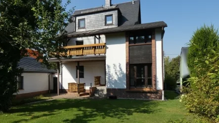 Hausansicht - Haus kaufen in Chemnitz - Ein Haus mit Potenzial!