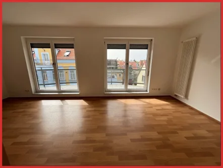 Wohnen/ Schlafen - Wohnung mieten in Falkenberg - Helle 1-Raum-Wohnung mit Balkon in Falkenberg