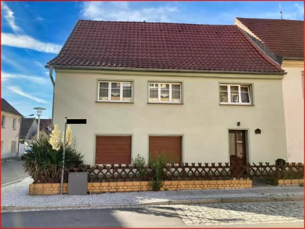 Außenansicht - Haus kaufen in Doberlug-Kirchhain - Platz und Potential für die Familie