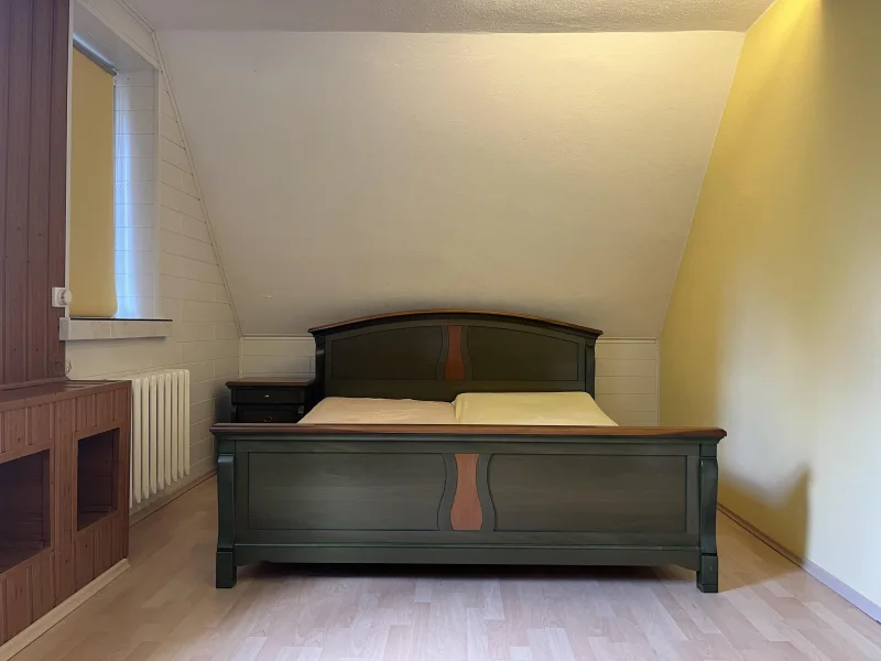 Schlafzimmer im DG