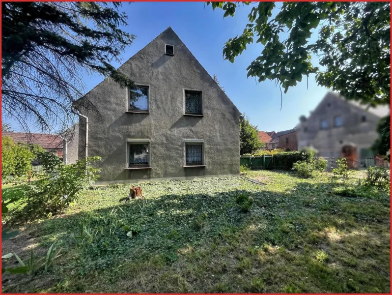 Straßenansicht  - Haus kaufen in Schmerkendorf - Kleines Haus - Großes Grundstück