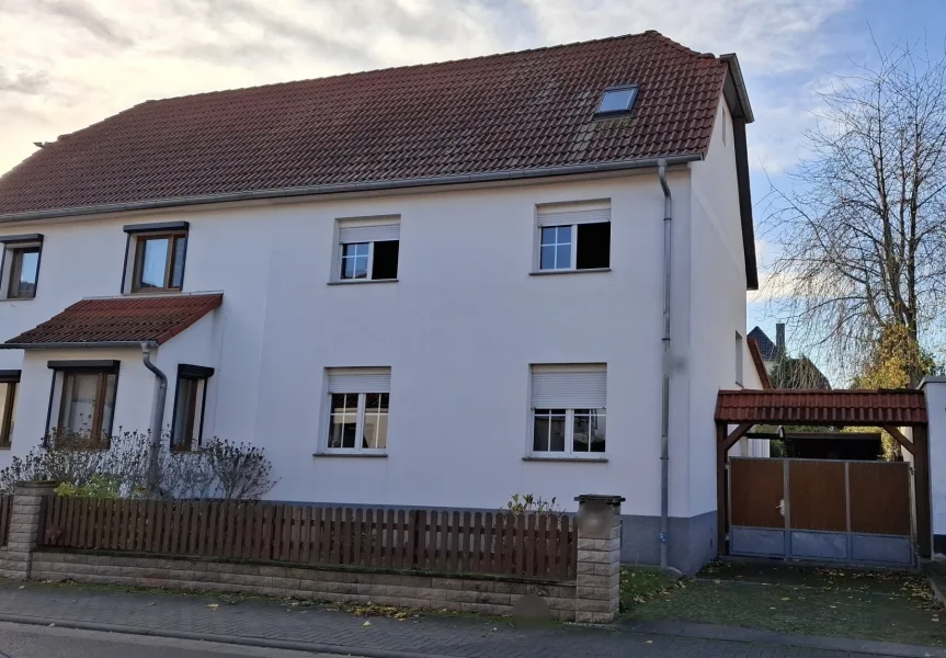  - Haus kaufen in Magdeburg - DHH mit Platz für die ganze Familie