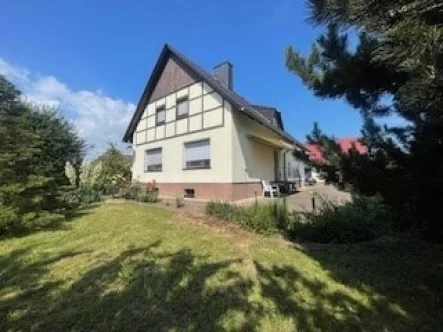 Bild6 - Haus kaufen in Wallhausen - Einfamilienhaus mit großem Grundstück und Garagentrakt!