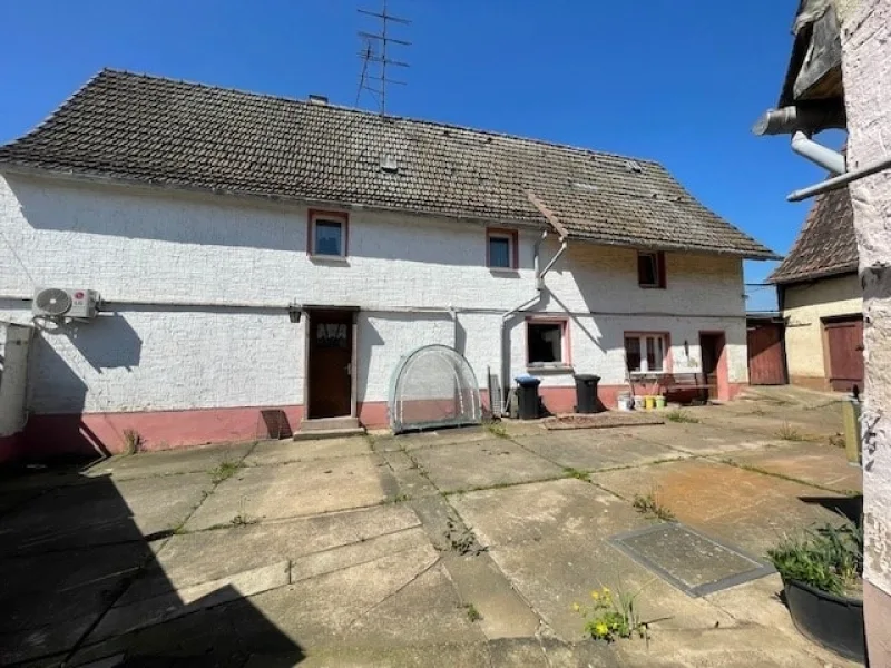 Bild2 - Haus kaufen in Sangerhausen - Bauernhaus mit Scheune!