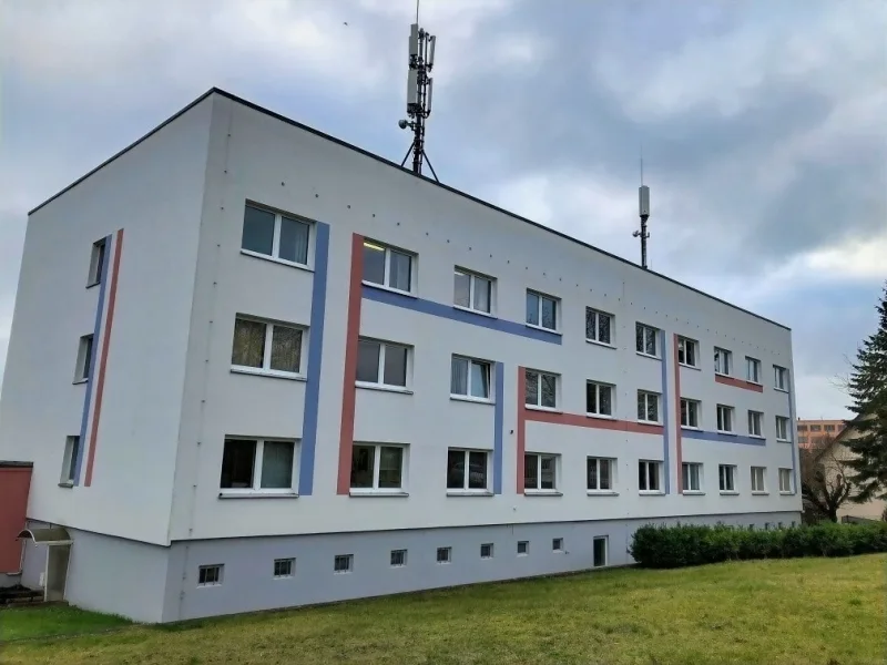 Vorderansicht Bürogebäude