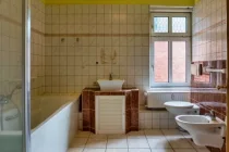 Badezimmer Hauptwohnung