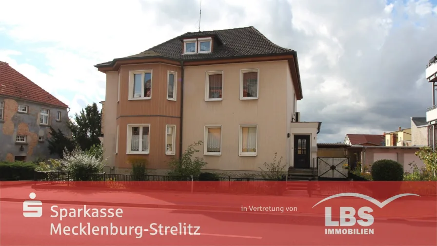 Titel - Haus kaufen in Friedland - Geräumiges Stadthaus in Friedland