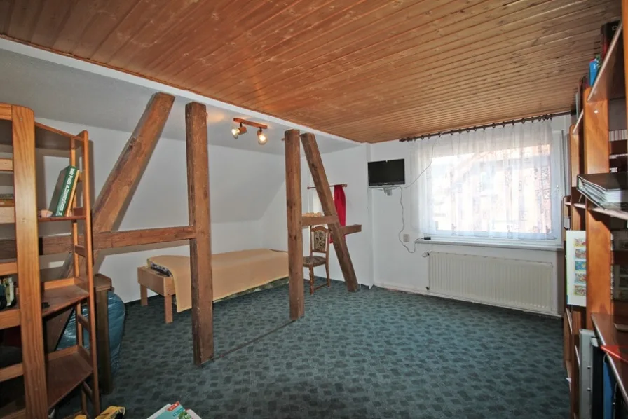 Kinderzimmer im OG