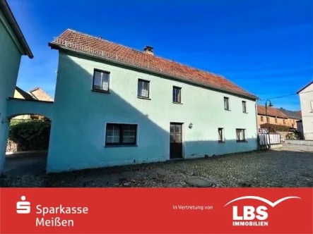 Wohnhaus - Haus kaufen in Radeburg - Idyllischer Dreiseitenhof mit Garten und viel Platz