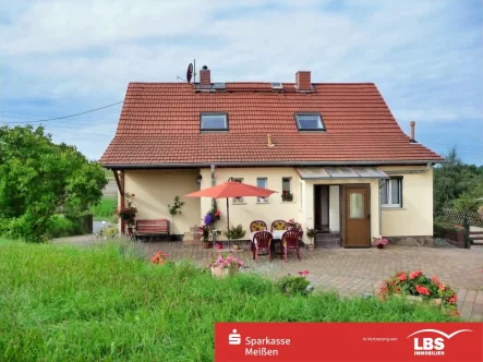 Hausansicht - Haus kaufen in Moritzburg, Reichenberg - gepflegtes Einfamilienhaus mit großem Gartengrundstück