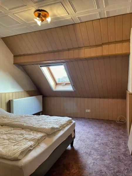 Schlafzimmer im DG