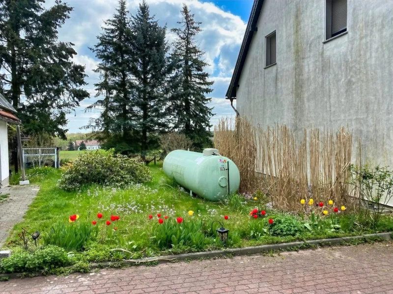 giebelseitiger Flüssiggastank