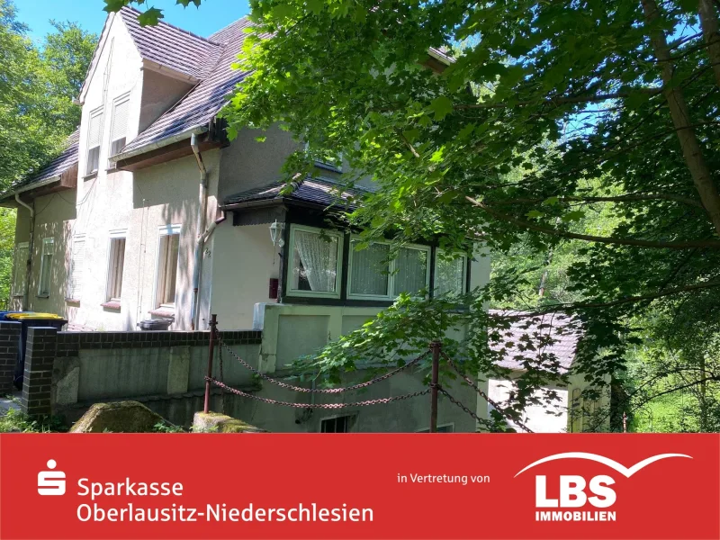 Ansicht Wohnhaus - Haus kaufen in Krauschwitz - Handwerker für sanierungsbedürftige Immobilie gesucht