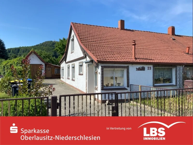 Nordostansicht - Haus kaufen in Görlitz - Teilmodernisierte Doppelhaushälfte in Bestlage !
