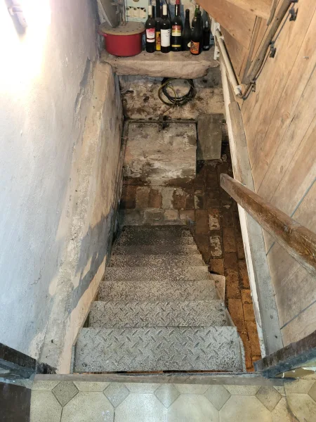 Treppe zum  Keller