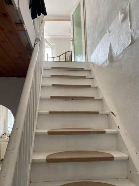 Treppe zum Dachgeschoß