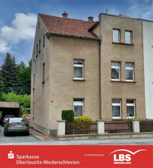 Straßenansicht - Haus kaufen in Zittau - Soilde Bausubstanz mit Ausbaupotential!