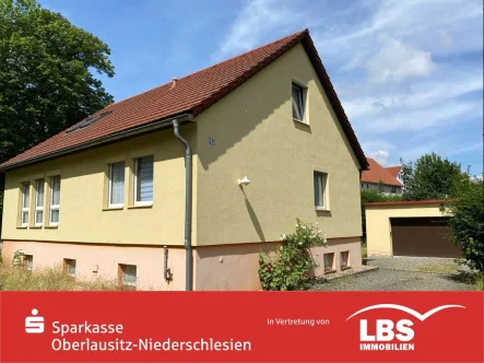 Südostansicht - Haus kaufen in Görlitz - Die Landeskrone als Nachbarn !