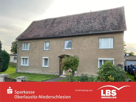 Straßenansicht - Haus kaufen in Hirschfelde - Ländliche Ruhe & doch nah an der Stadt!