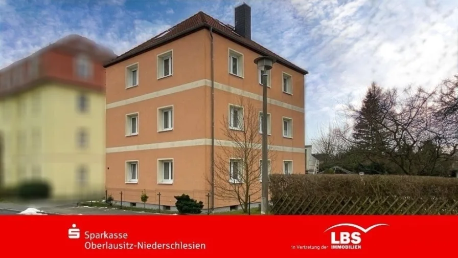 Straßenansicht - Wohnung kaufen in Löbau - Ihr neues Zuhause mit 3 Zimmern im 1.OG