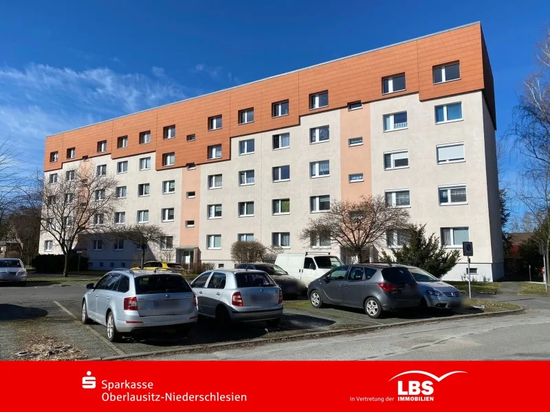 Titelbild - Wohnung kaufen in Niesky - Zentrumsnahe Wohnung mit Balkon