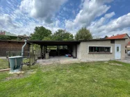 Carport mit Garage