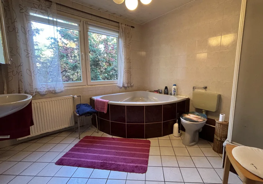 zweites Badezimmer