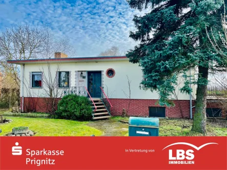  - Haus kaufen in Plattenburg - Bungalow-Stil in Kletzke mit zwei Terrassen zu kaufen