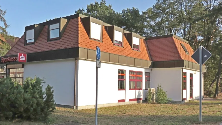 Straßenansicht - Büro/Praxis mieten in Spremberg - Ihre neuen Büroräume in Schwarze Pumpe!