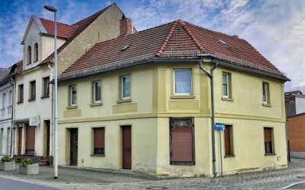 Straßenansicht 1 - Haus kaufen in Peitz - Ein historisches Juwel!