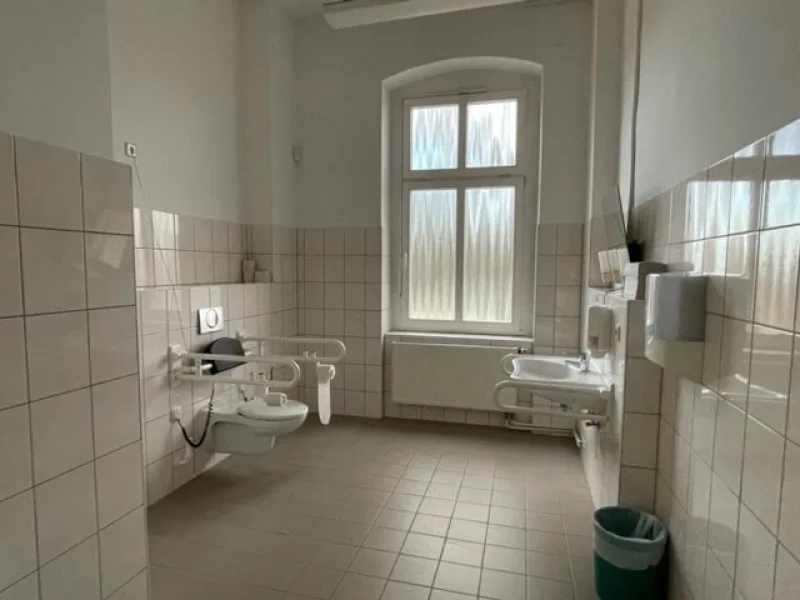 Behinderten - WC