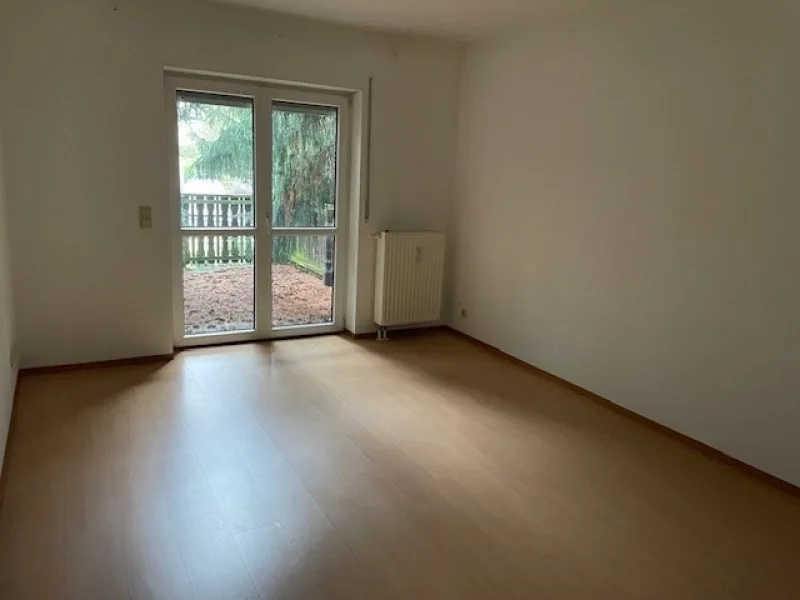 Zimmer mit Terrassenausgang