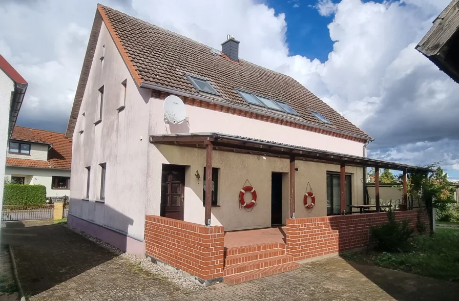  - Haus kaufen in Mönkebude - Haffhaus mit Kamin und Einliegerwohnung in Ostseenähe