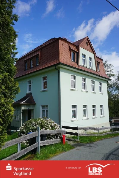 Straßenansicht - Zinshaus/Renditeobjekt kaufen in Bad Brambach - Schönes Mehrfamiliehaus in guter Lage!