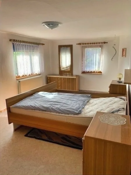 Schlafzimmer (OG)