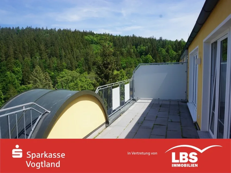 2 Terrasse an der Küche - Wohnung mieten in Bad Elster - Penthousewohnung mit wunderschönem Ausblick!