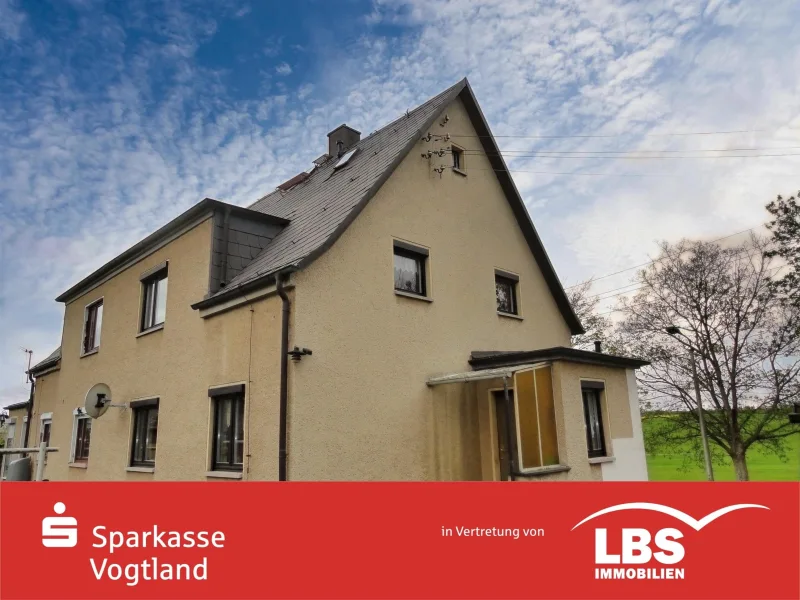 Rückseite - Haus kaufen in Neundorf - Wohnen in  beliebter Lage von Plauen!